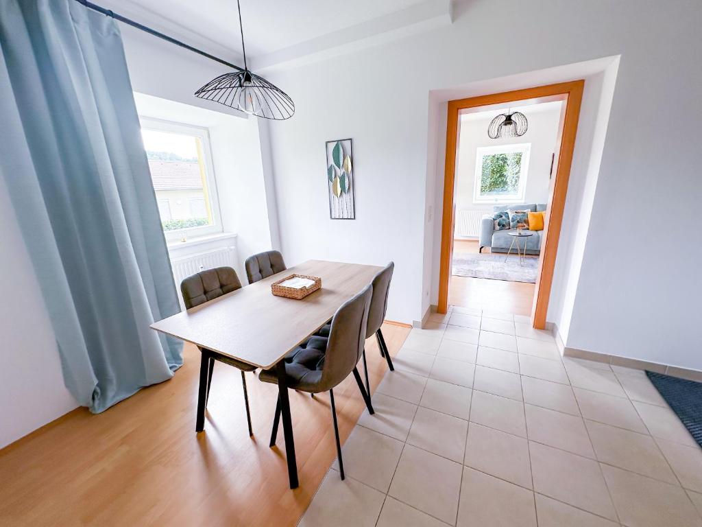 Idyllische Wohnung mit Garten! - 2