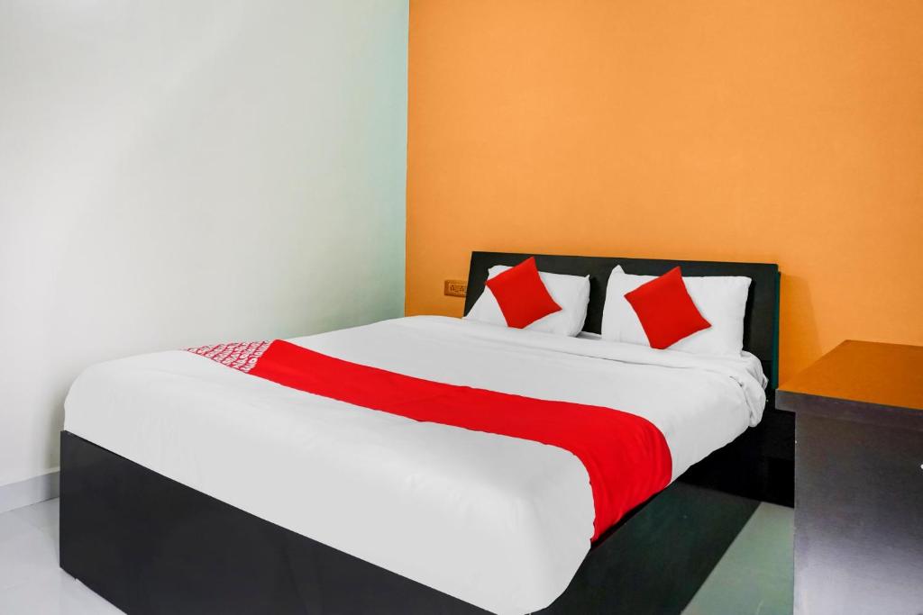 OYO 86170 Hotel Rajyog