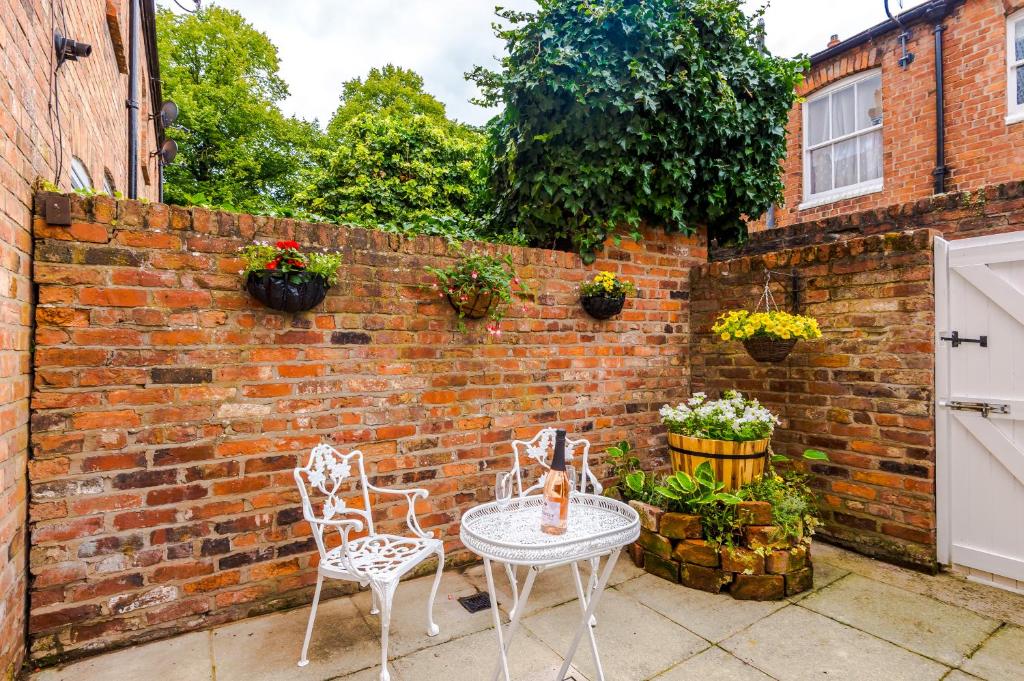 Albion Cottage, Chester