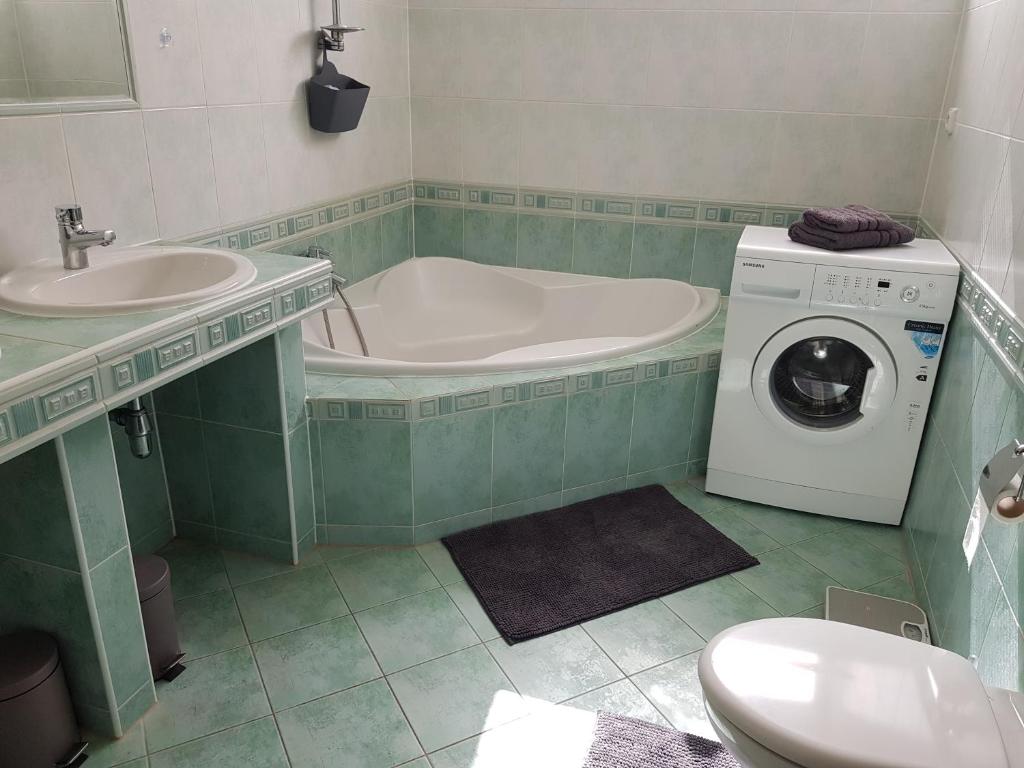 Apartman Horsky Vyhlad photo
