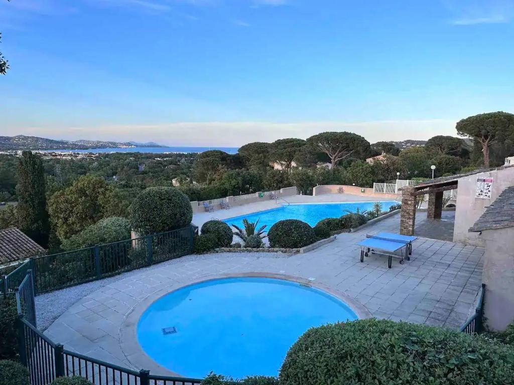 La Maison Soleil overlooking the Bay of St Tropez - 4