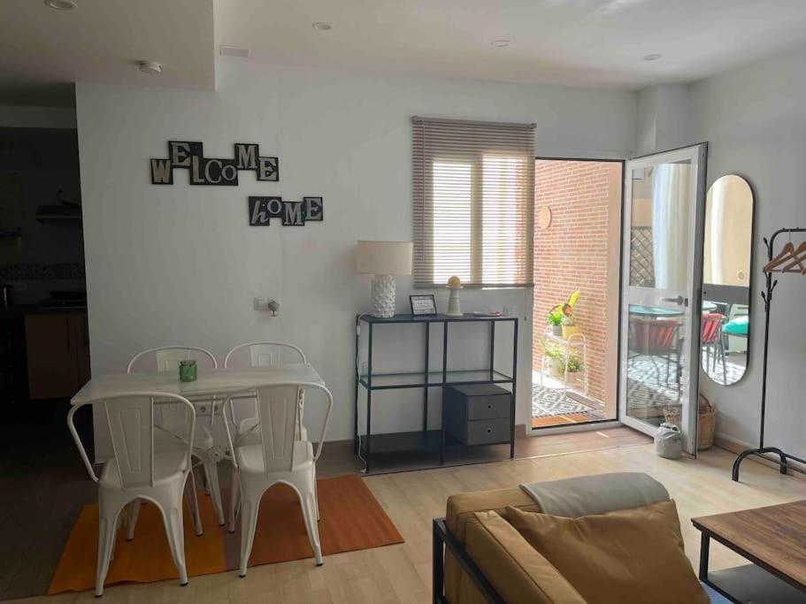 estudio moreras., Vélez-Málaga