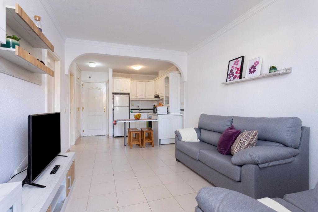 Agradable piso con piscina & playa terraza y WIFI - 4