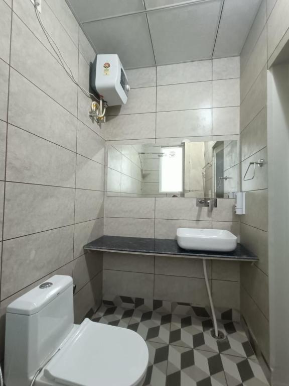 Om hotel photo