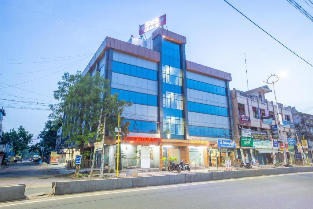 SVS GRANDE — Hotel in Pudukkottai