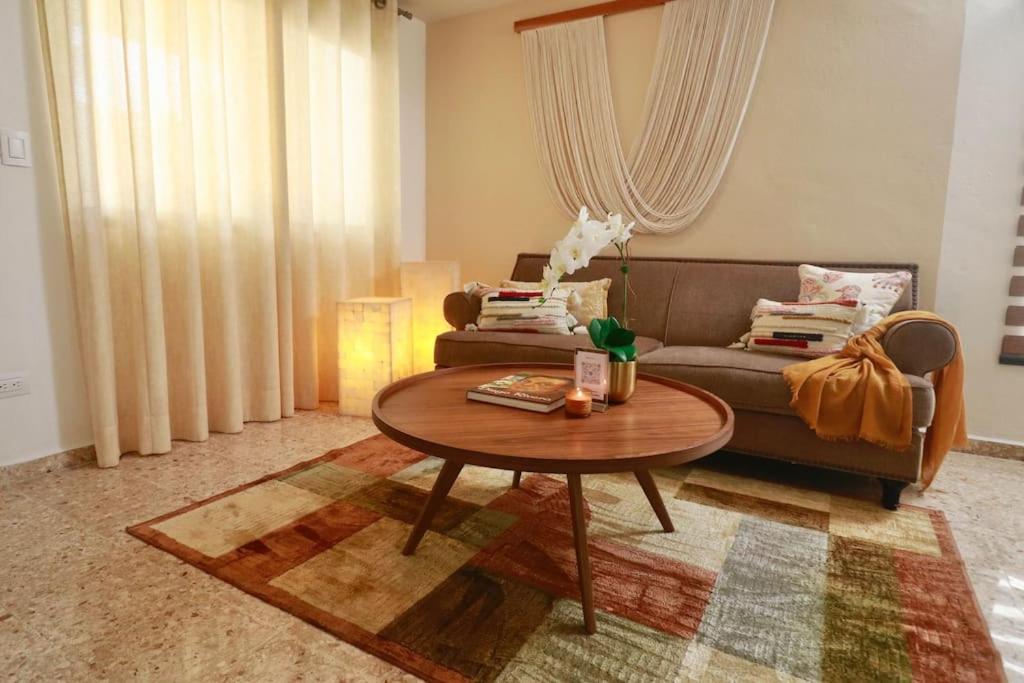 Casa Belcher (Peggy's) - 5