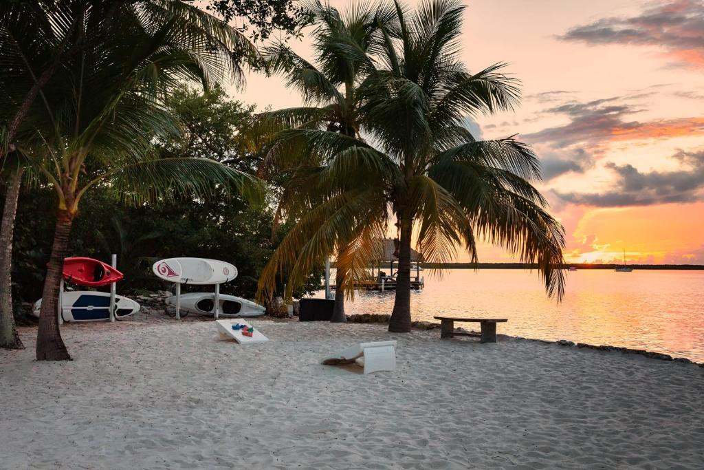 Largo Resort photo
