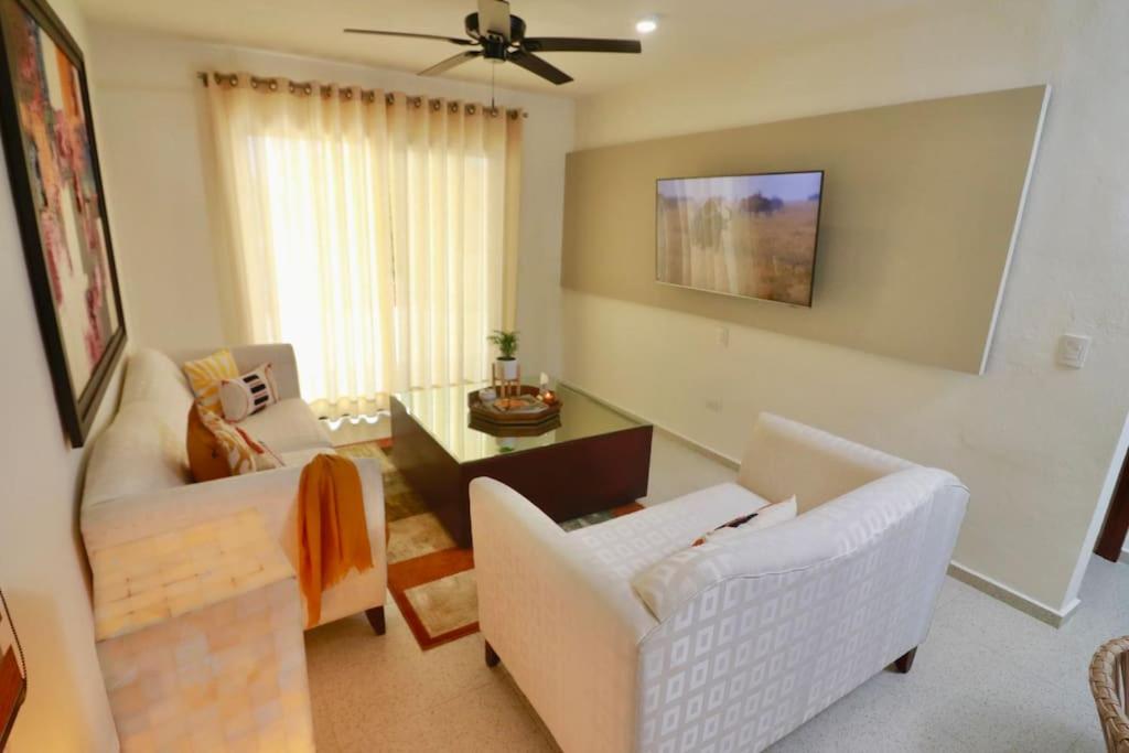Casa Belcher (Ray's) - 3