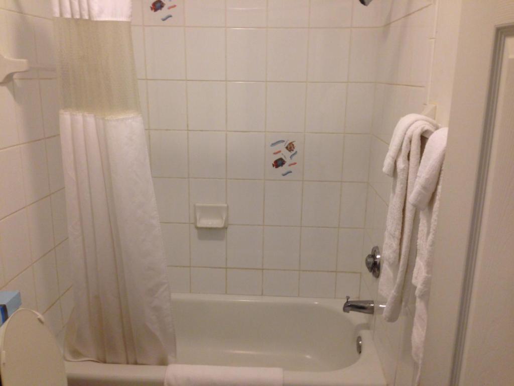 Travelodge Suites by Wyndham Lake Okeechobee photo