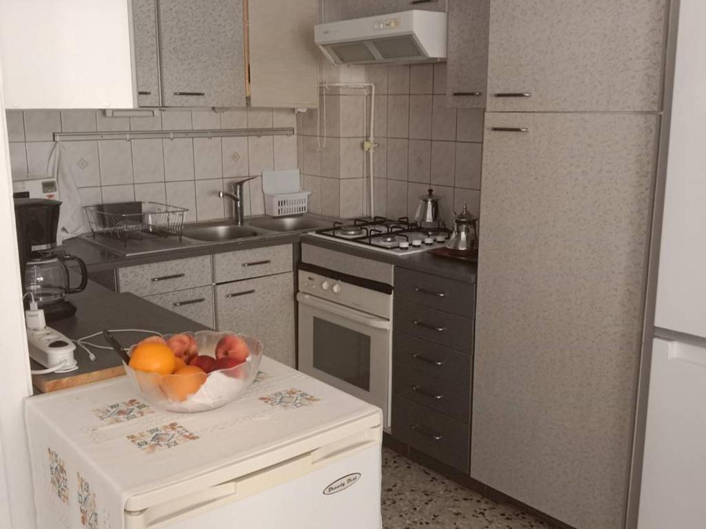 Appartement T3 à 50m de la plage, proche centre - FR-1-696-50 - 3