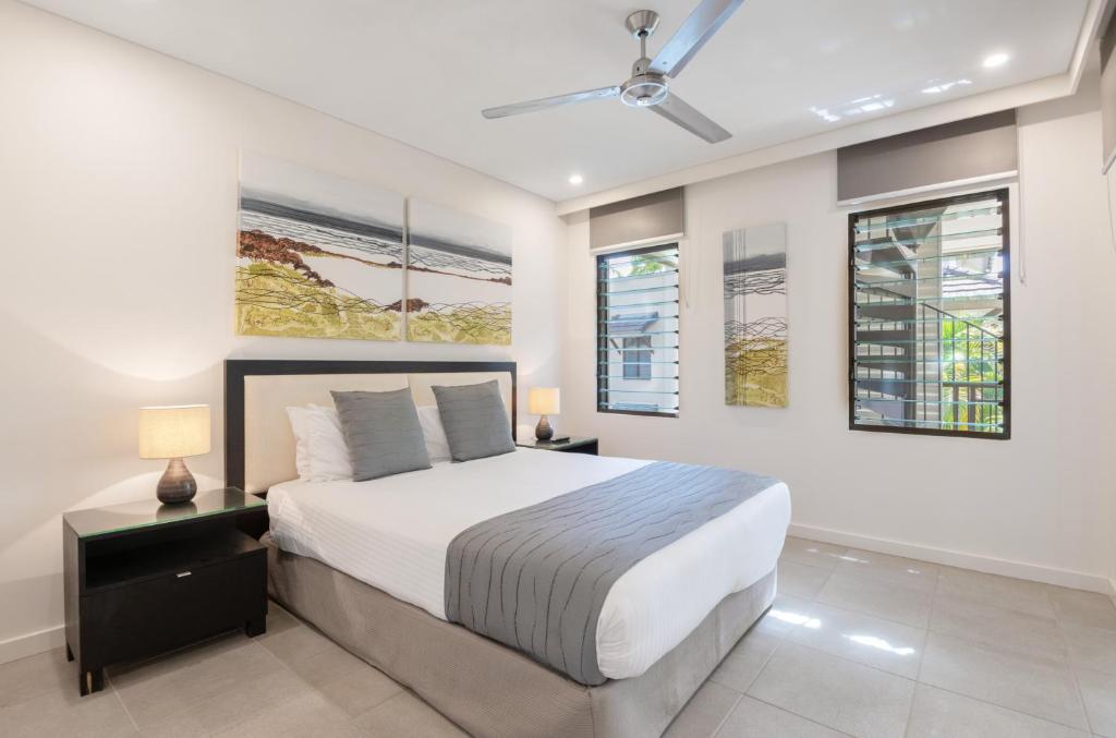 Port Douglas Private Apartments in Temple photo