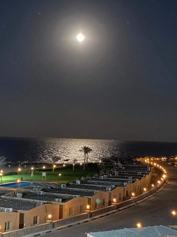 Chalet Ground floor two bedrooms With largeTerrace In Stella Di Mare sea view Ain El Sokhna for Fami photo