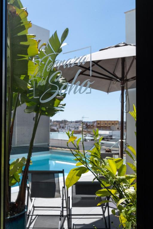 SOHO BOUTIQUE CATEDRAL — Swimming pool in Seville, Andalusia