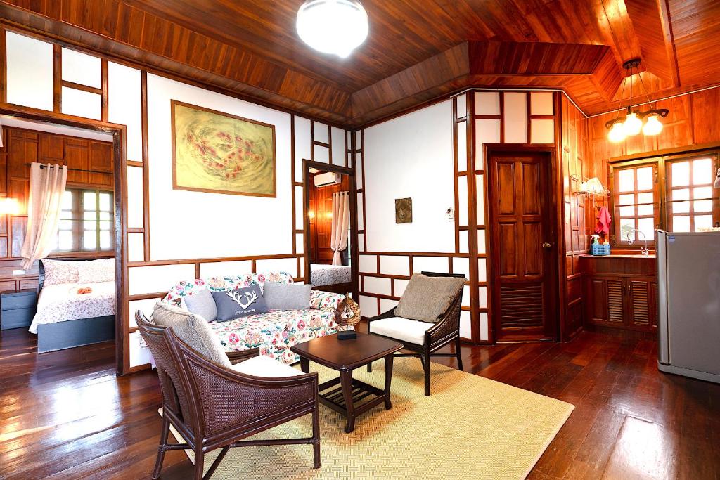 Villa Ayutthaya at Kantiang Bay