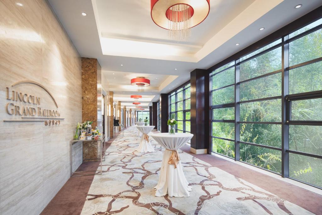 Meeting room / ballrooms