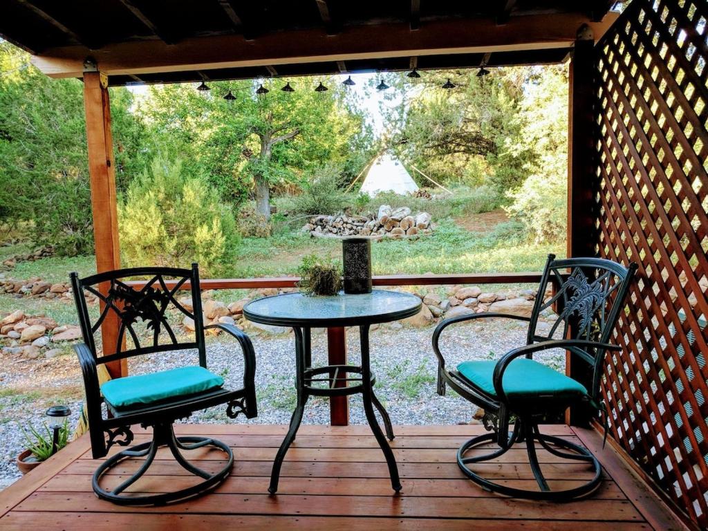 Blues King Private Suite, No Fees, Breakfast