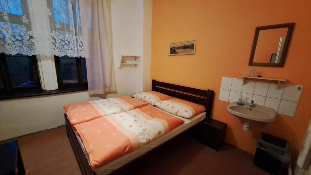 Hotel Hubert photo