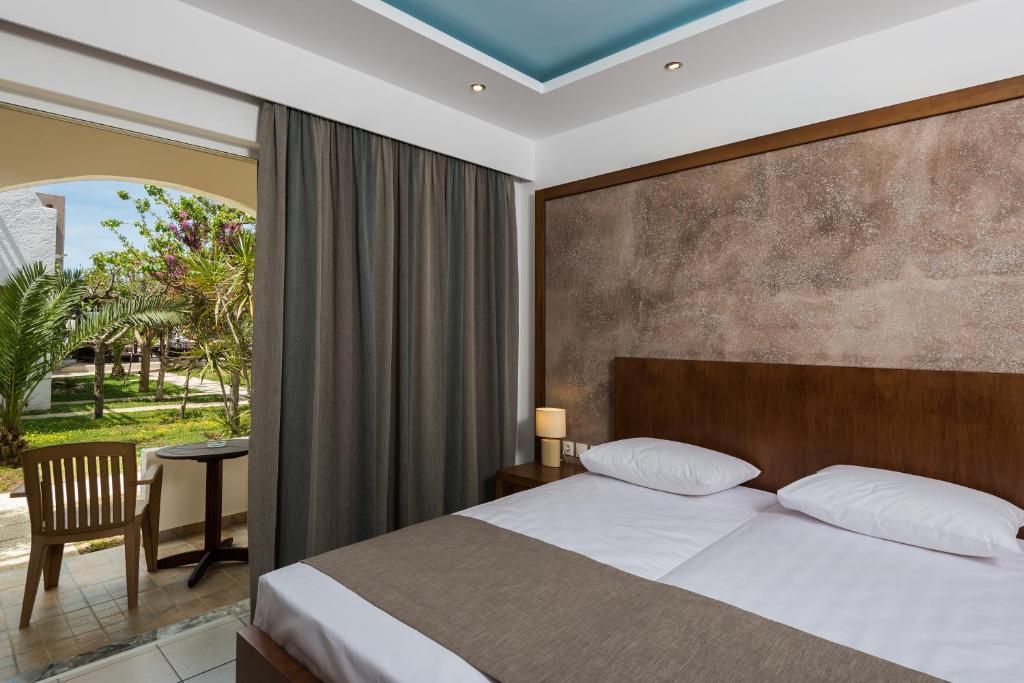 Gaia Village — Hotel rooms in Tigaki, South Aegean