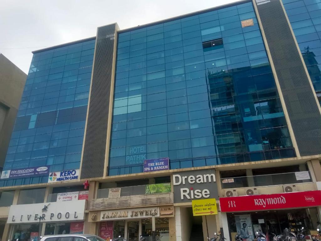 Hotel Pathik Villa-Ahmedabad photo