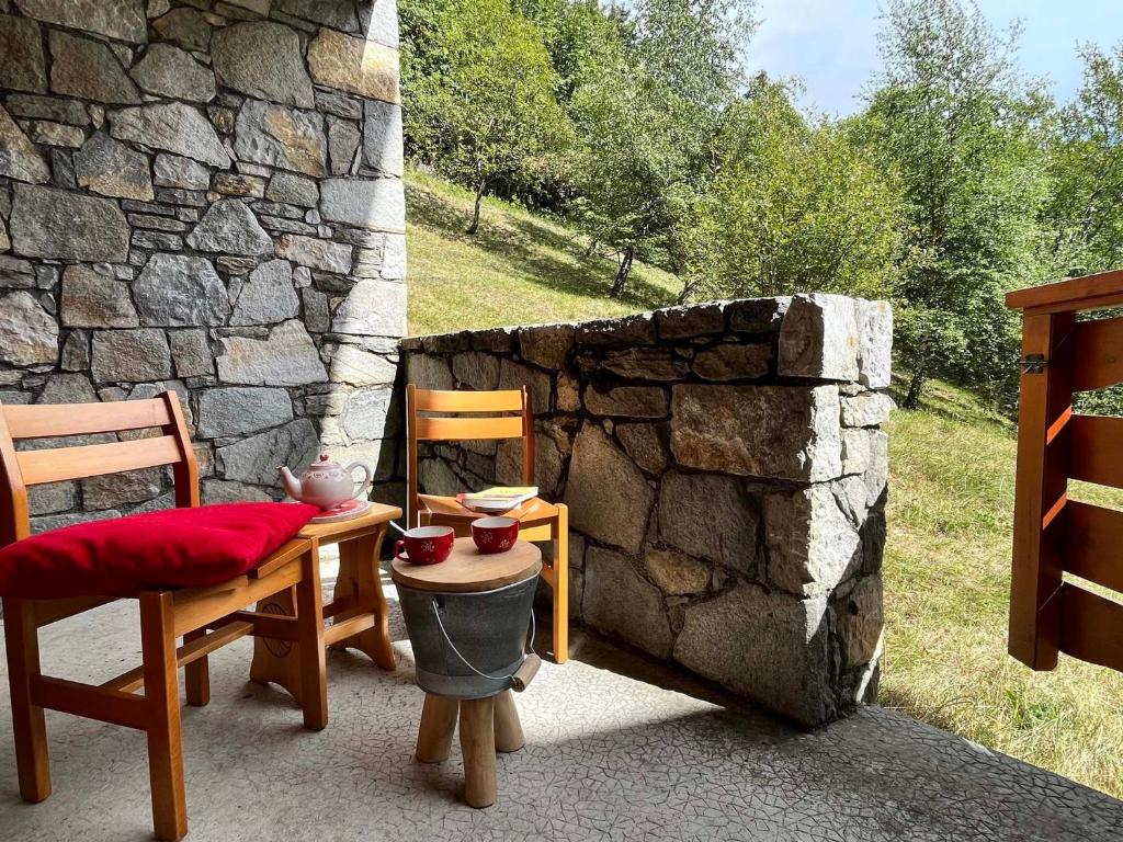 Appartement spacieux près des pistes avec Wi-Fi et parking, 2 chambres - FR-1-688-21 - 2