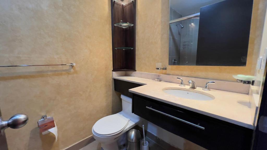 Penthuose diagonal al Quicentro, piscina, Gym, 3 dormitorios de lujo - 4