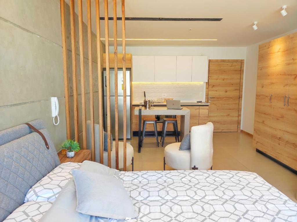 Charming Studio Quito Carolina Coliving Ecuador - 1