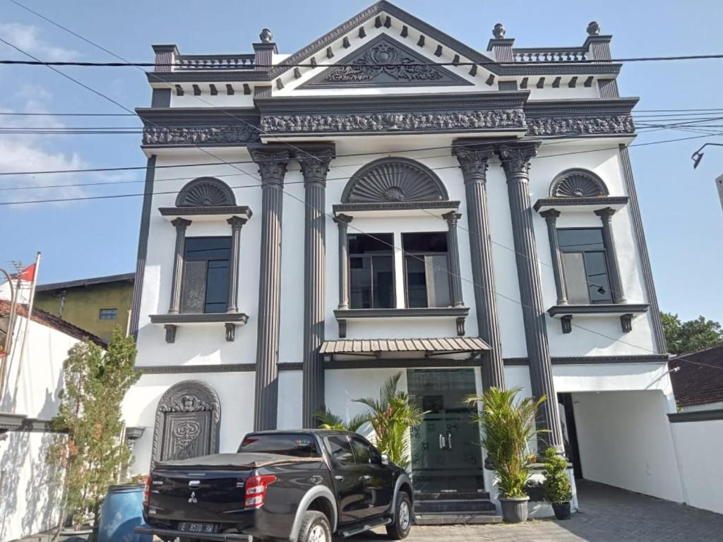 Hotel Srikandi Baru photo