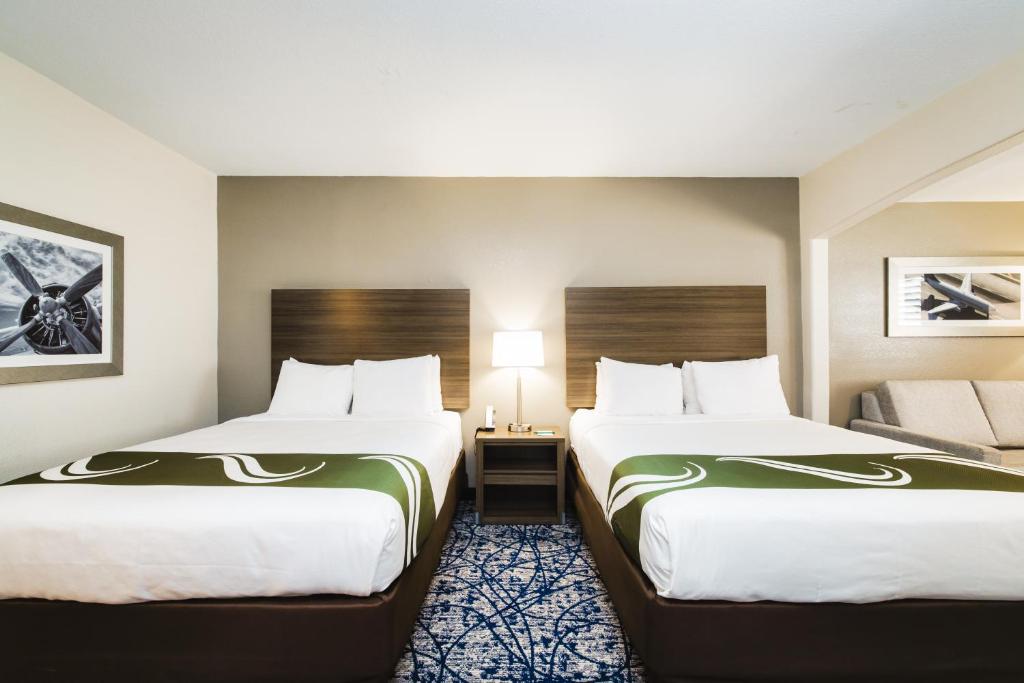 Houston Quality Suites Houston Hobby Airport room