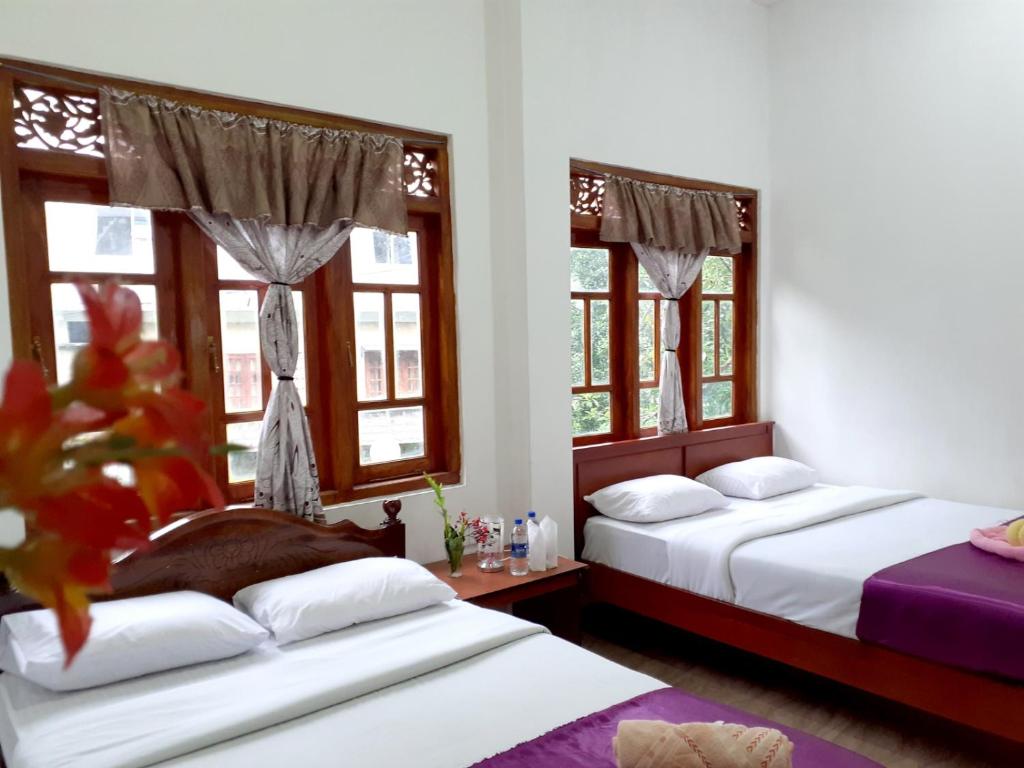 Subash Hotel photo
