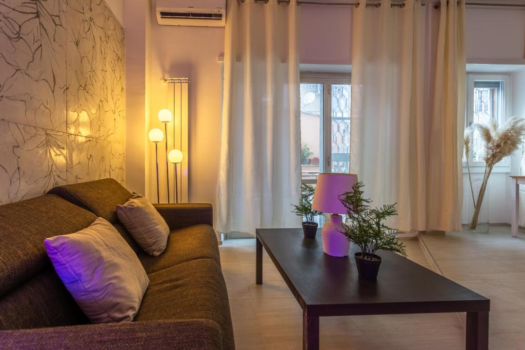 Ethnos Relais Vaticano - 3