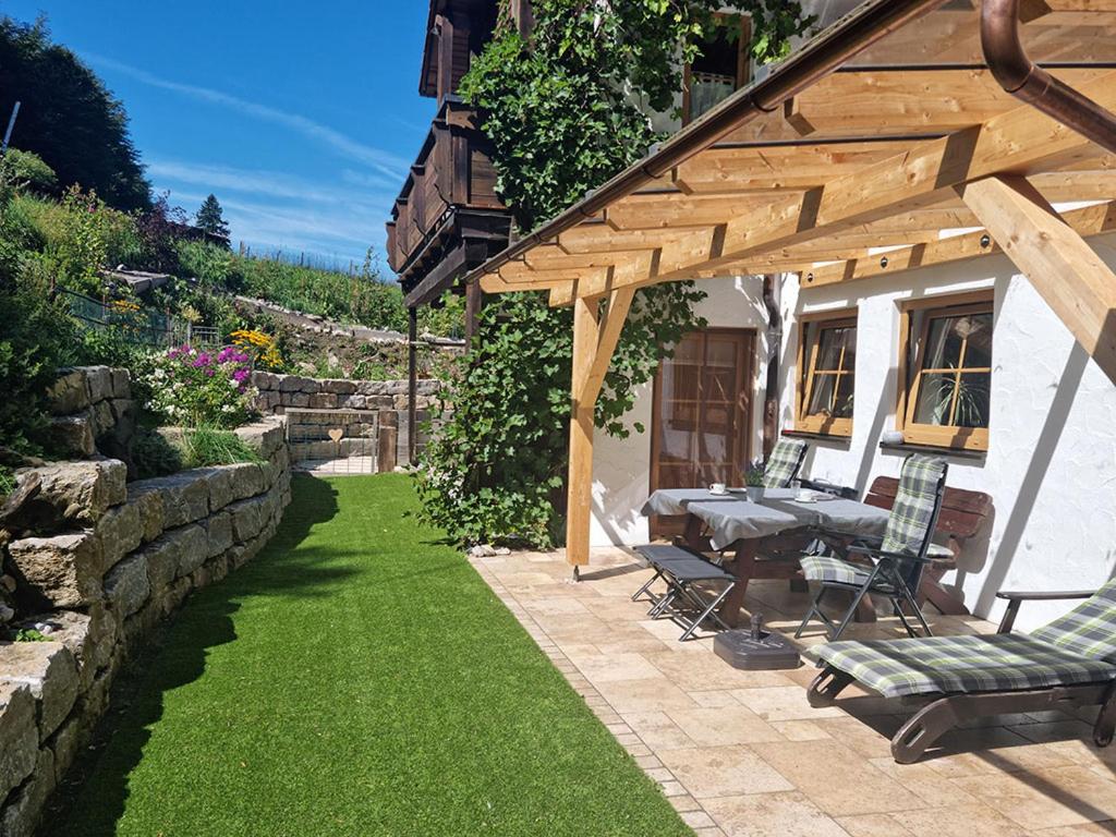 Villa im Wald - 2
