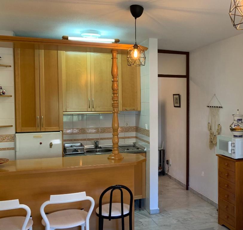 Acogedor apartamento con 3 piscinas en primera línea de playa - 3