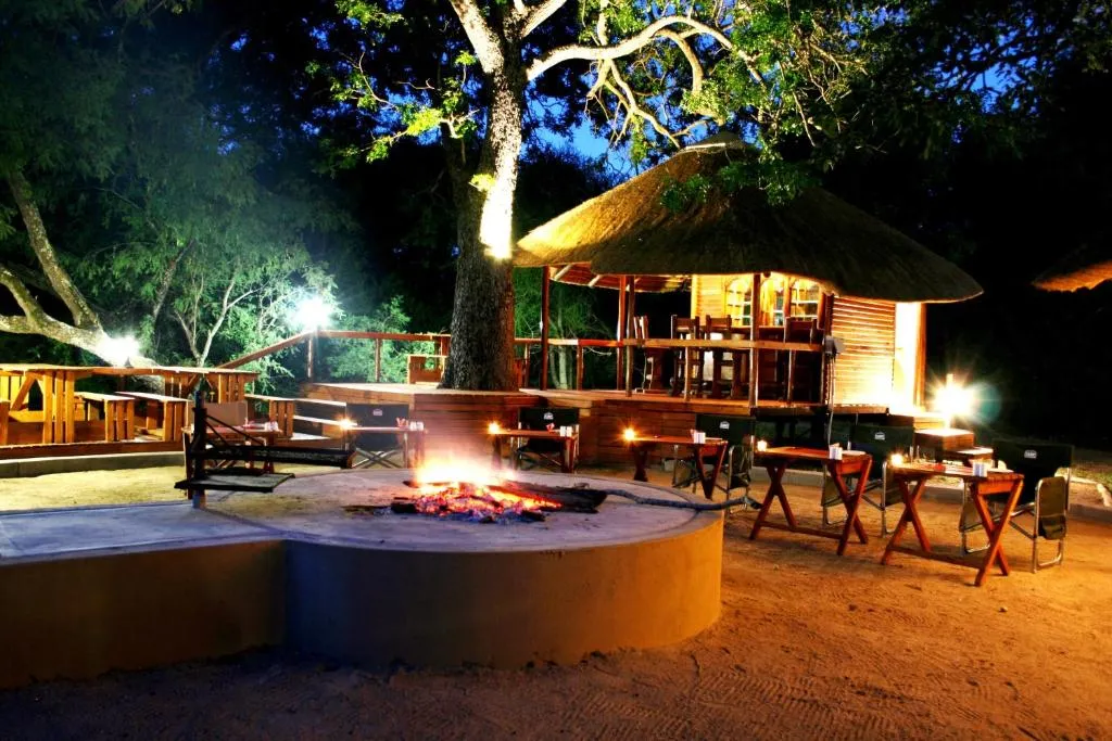 Lion Tree Top Lodge, hotel in Guernsey Nature Reserve