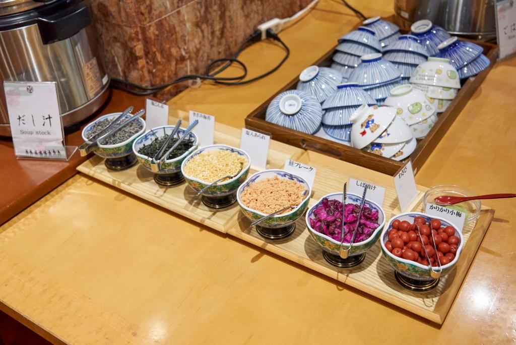 อาหารและเครื่องดื่ม