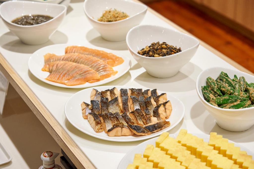 อาหารและเครื่องดื่ม