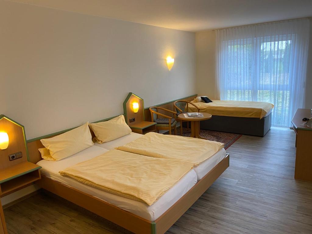 Hotel garni Am Brunnenplatz 전경