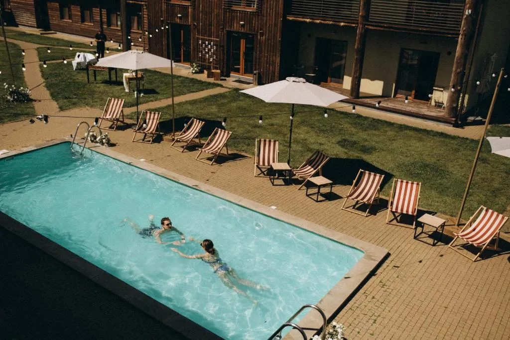 Eden Resort, Hotel in Yasnogorodka