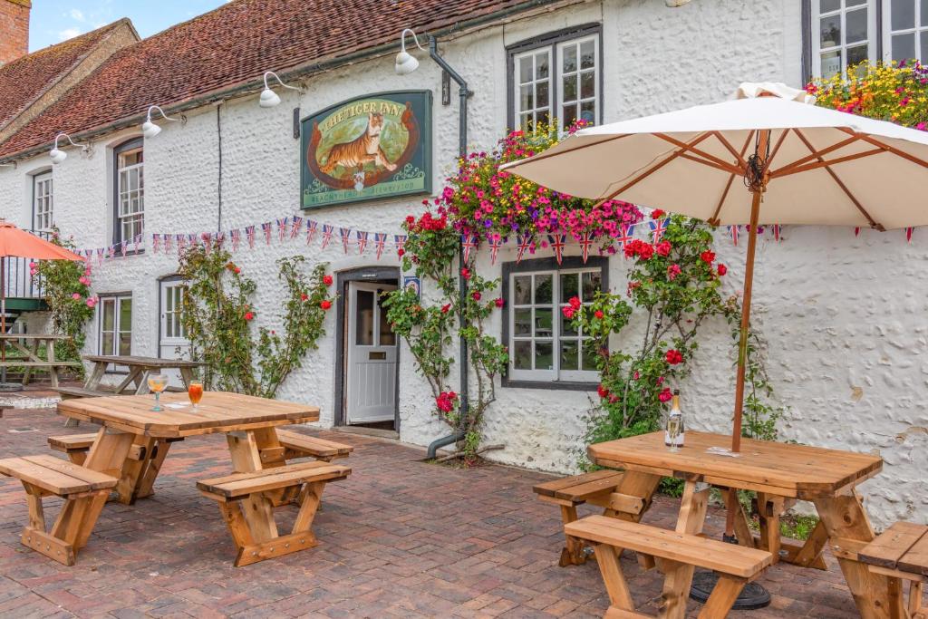 Tiger Inn - Elizabeth photo