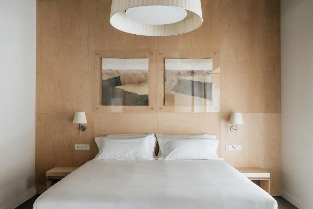 Hotel Santa Ana Tudela，位于图德拉的酒店