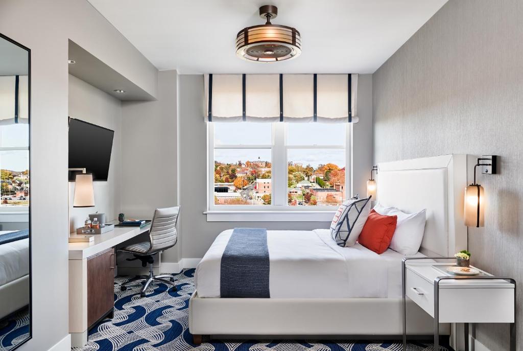 The Bristol Hotel photo