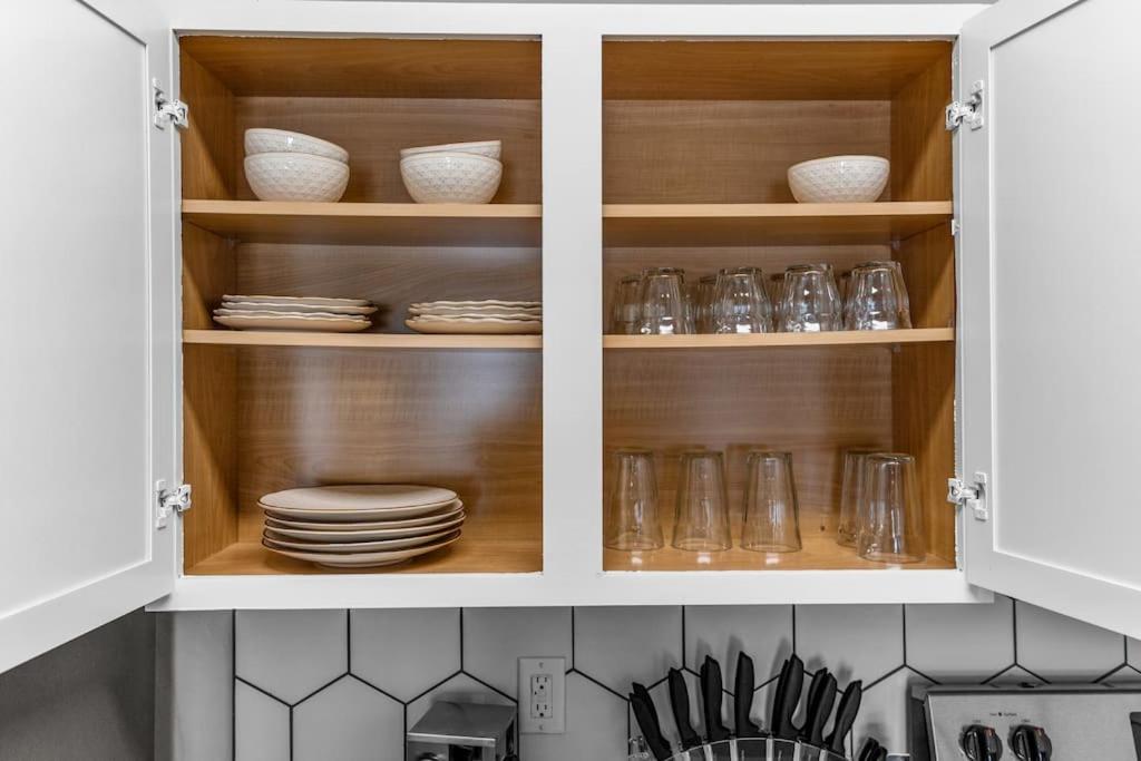 City View BOHO Apt Stocked w everything you need