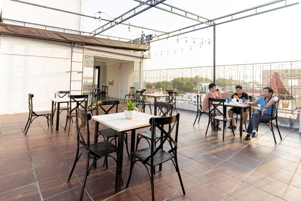 Tân Hoang Minh Hotel