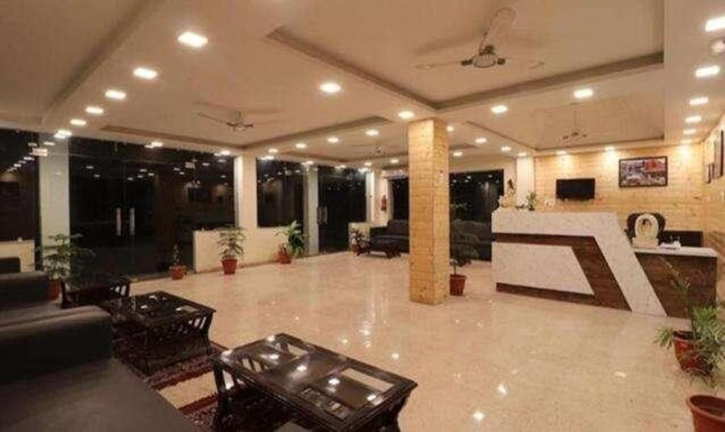 FabHotel Jungle Resort photo