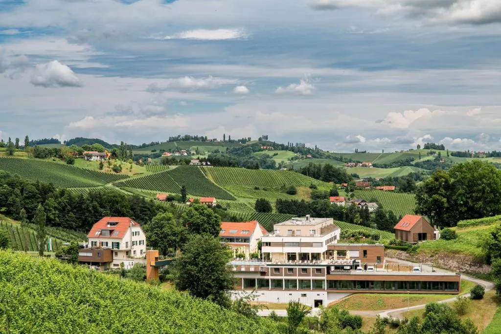 Landgut am Pößnitzberg, hotel in Leutschach