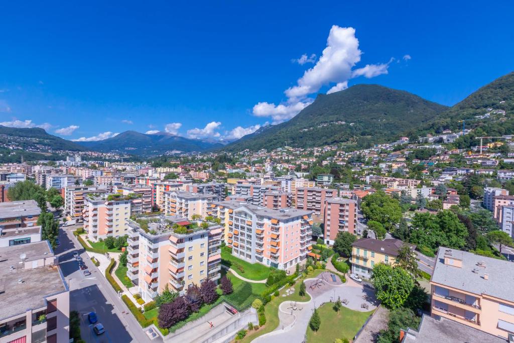 Casa Taddei with Terrace View & Parking - Happy Rentals - 3