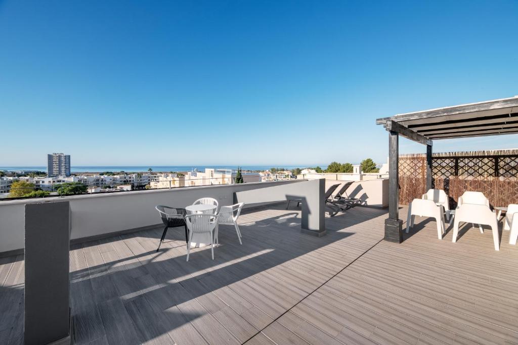 ระเบียง/ชานเรือน