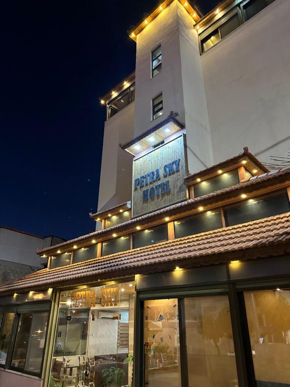 Petra Sky Hotel — Hotel in Petra