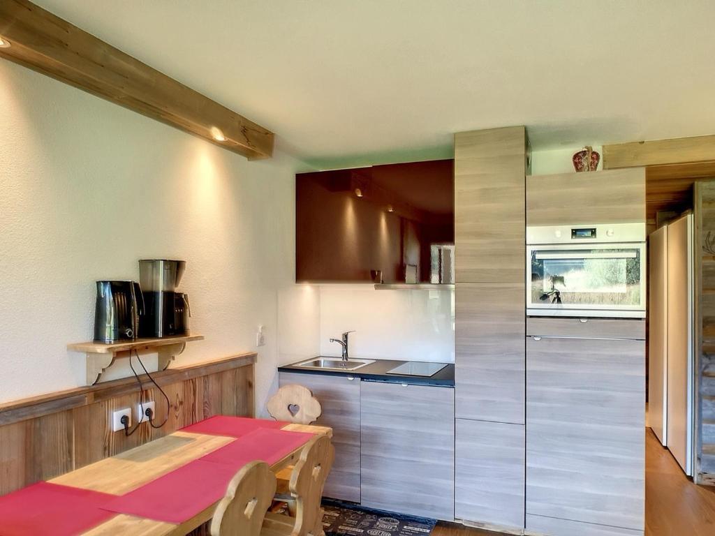 Studio cabine au pied des pistes, 4 pers, sud, 23m² - 2