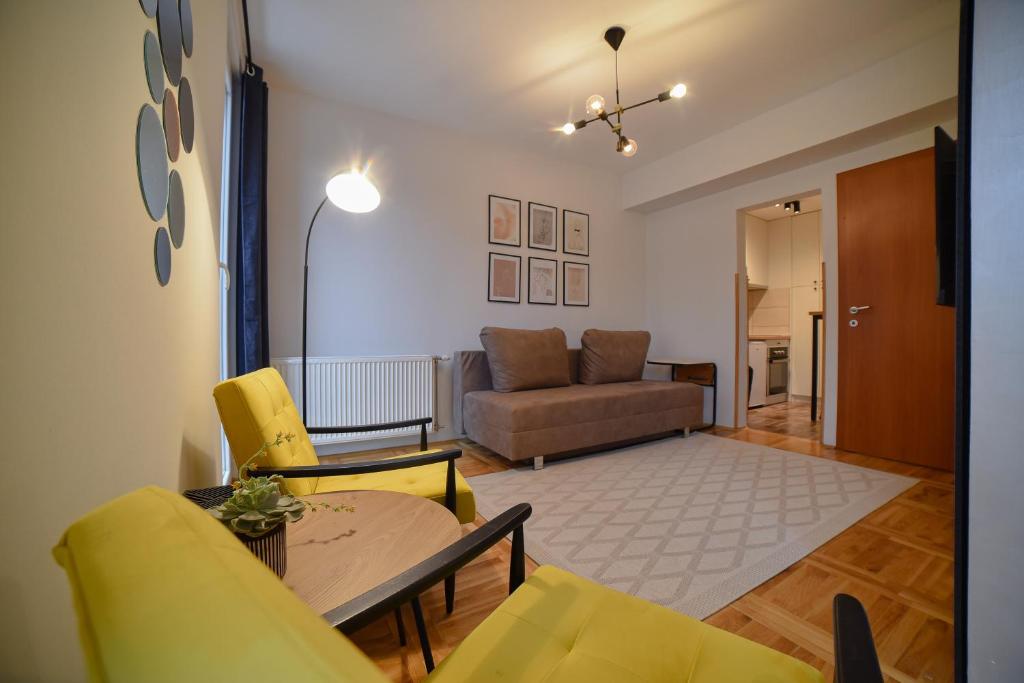 Megdan - stan na dan, Užice