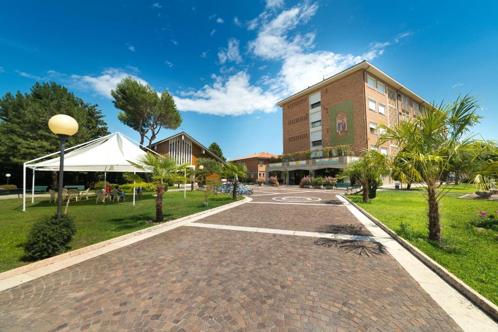 Centro Vacanze Opera Nascimbeni - 1